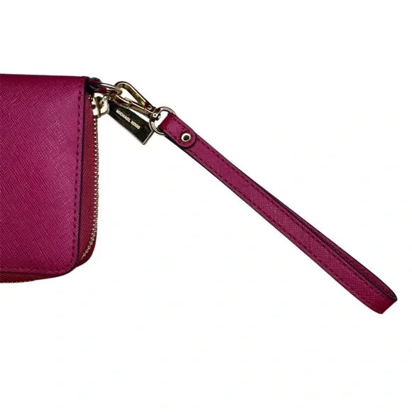 Michael Kors Jet Set Travel Large Smartphone Wristlet Wallet in Cranberry - Picture 4 of 10